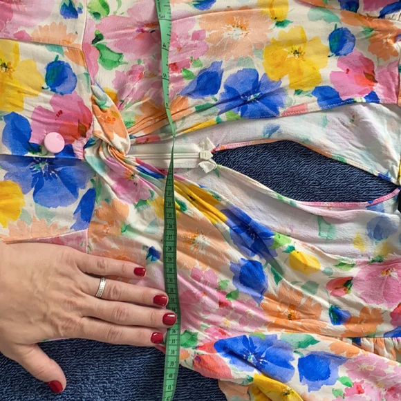 Zara dress - Picture 5 of 7